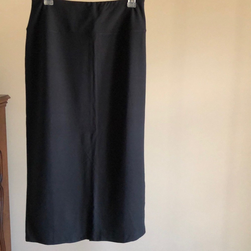 J Jill Black Size Small  Skirt - below calf length